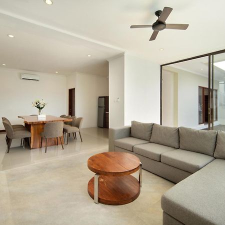 Daha Mansions Seminyak Villa Exterior photo