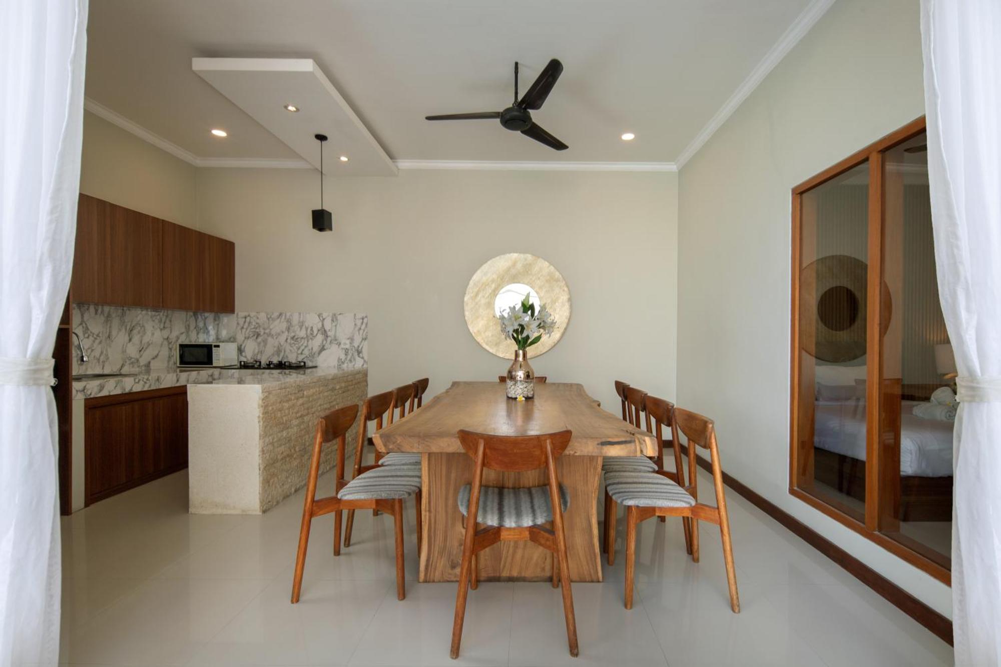 Daha Mansions Seminyak Villa Exterior photo